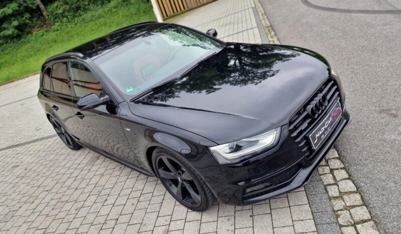 Audi A4 Quattro S line 2.0TDI 177KM full