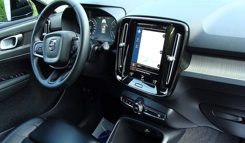 Volvo XC 40 B4 B AWD DKG Inscription full