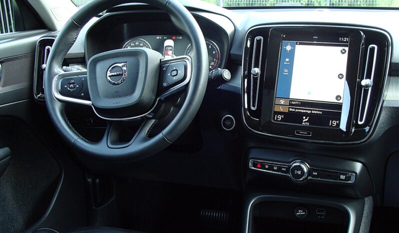 Volvo XC 40 B4 B AWD DKG Inscription full