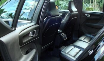 Volvo XC 40 B4 B AWD DKG Inscription full