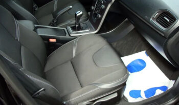 Volvo V40 full