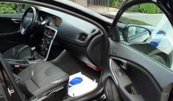 Volvo V40 full