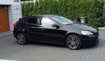 Volvo V40 full