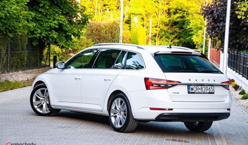 Skoda Superb Combi 2.0 TDI DSG Premium Edition full
