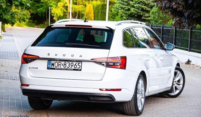 Skoda Superb Combi 2.0 TDI DSG Premium Edition full