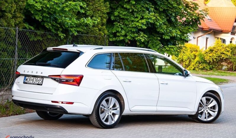 Skoda Superb Combi 2.0 TDI DSG Premium Edition full