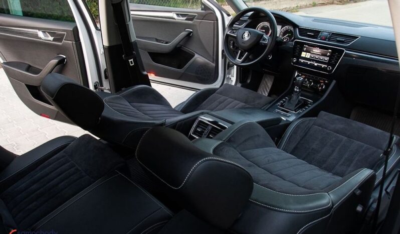 Skoda Superb Combi 2.0 TDI DSG Premium Edition full