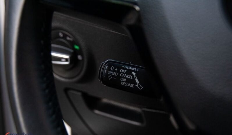 Skoda Superb Combi 2.0 TDI DSG Premium Edition full