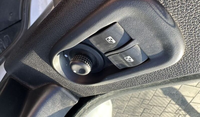 Renault Master full