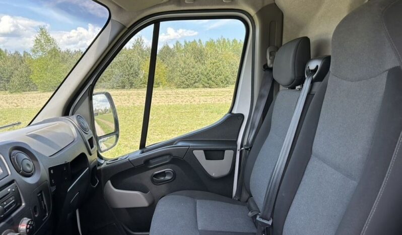 Renault Master full