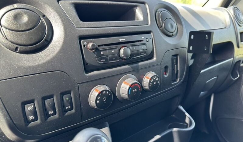 Renault Master full