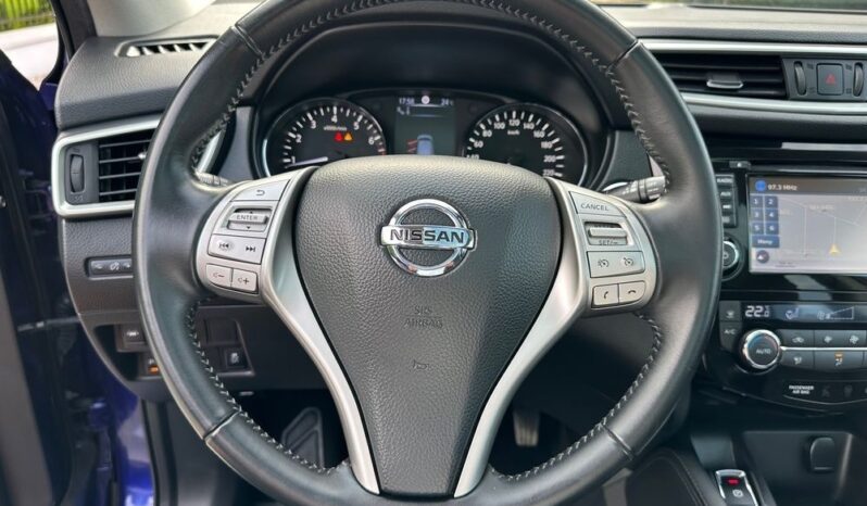 Nissan Qashqai 1.2 DIG-T Tekna full