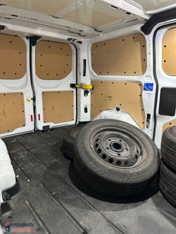 Ford Transit Custom full