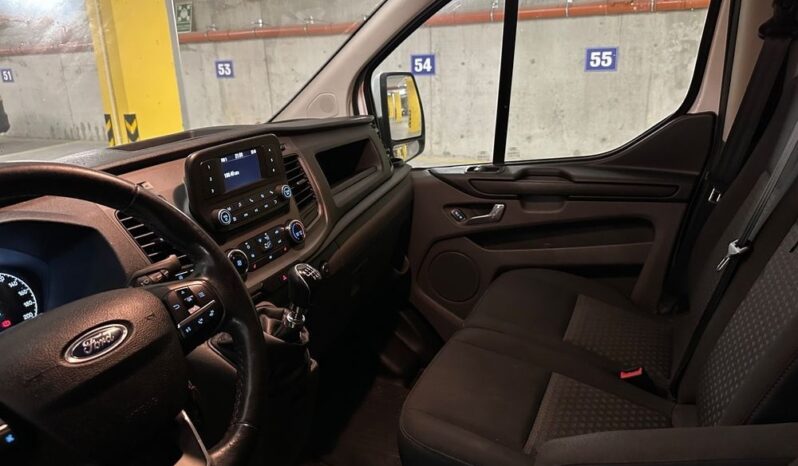 Ford Transit Custom full