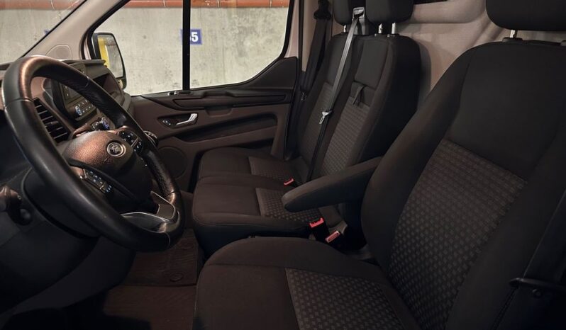 Ford Transit Custom full