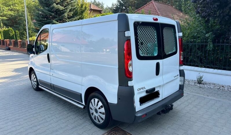 Opel Vivaro full
