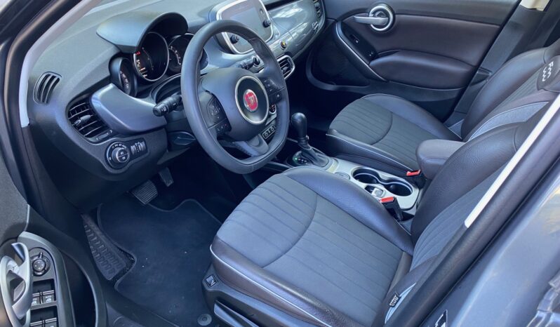 Auta miejskie FIAT 500X  2018 Benzyna Automatyczna FWD (przód) Szary 5 5 Francja Metalik full