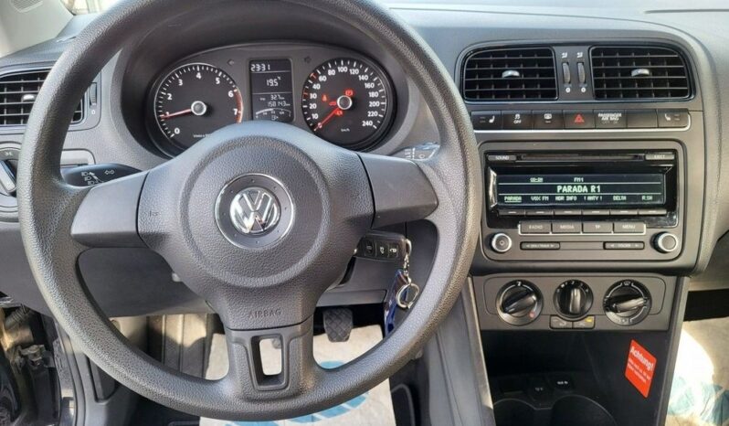 Volkswagen Polo full
