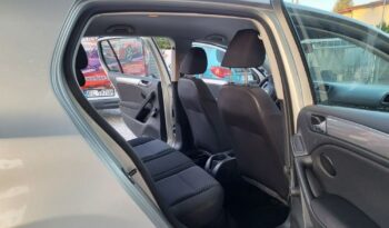 Volkswagen Golf full