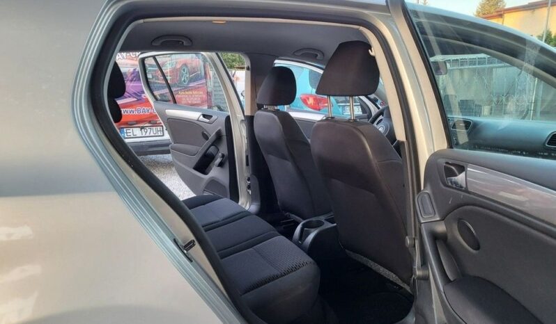 Volkswagen Golf full