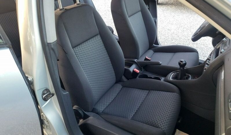 Volkswagen Golf full