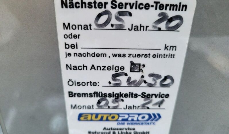 Volkswagen Golf full