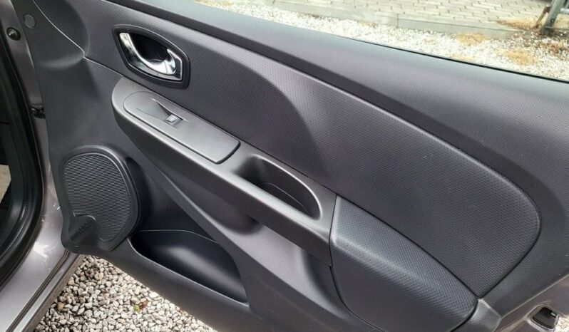 Renault Clio full