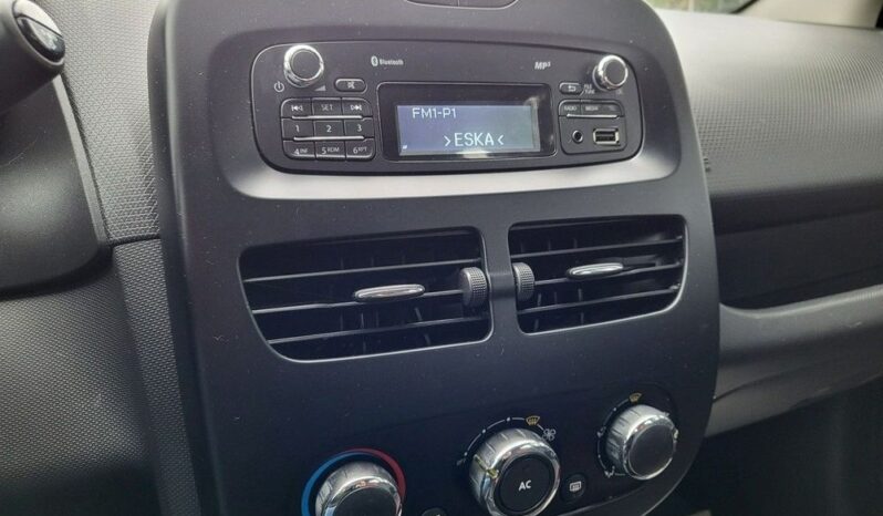 Renault Clio full