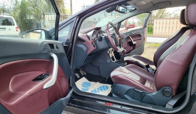 Ford Fiesta full