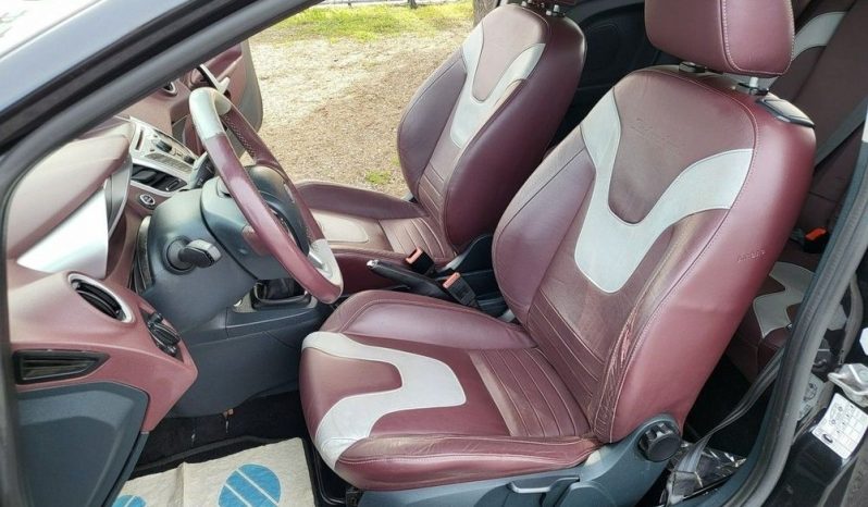 Ford Fiesta full