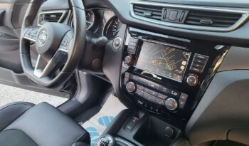 Nissan Qashqai full