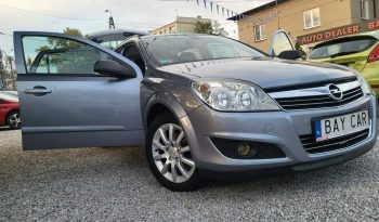 Opel Astra full