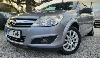Opel Astra full