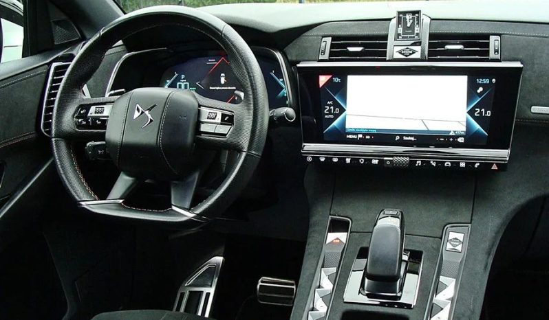 DS Automobiles DS 7 Crossback 1.6 E-Tense Performance Line + full