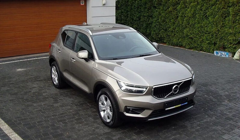 Volvo XC 40 T2 Plus Bright full