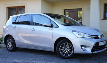 Toyota Verso 1.8 5-Sitzer Executive full