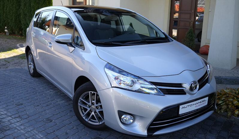 Toyota Verso 1.8 5-Sitzer Executive full