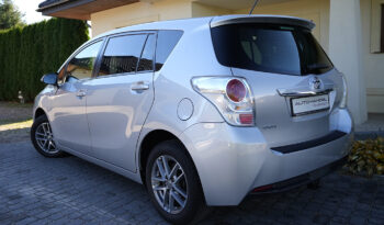 Toyota Verso 1.8 5-Sitzer Executive full