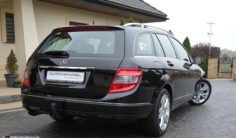 Mercedes-Benz Klasa C 180 T CGI Automatik BlueEFFICIENCY Avantgarde full