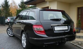 Mercedes-Benz Klasa C 180 T CGI Automatik BlueEFFICIENCY Avantgarde full