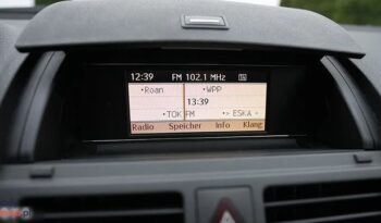 Mercedes-Benz Klasa C 180 T CGI Automatik BlueEFFICIENCY Avantgarde full
