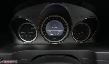 Mercedes-Benz Klasa C 180 T CGI Automatik BlueEFFICIENCY Avantgarde full