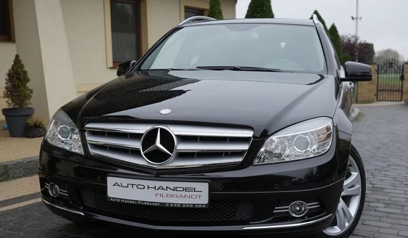 Mercedes-Benz Klasa C 180 T CGI Automatik BlueEFFICIENCY Avantgarde full