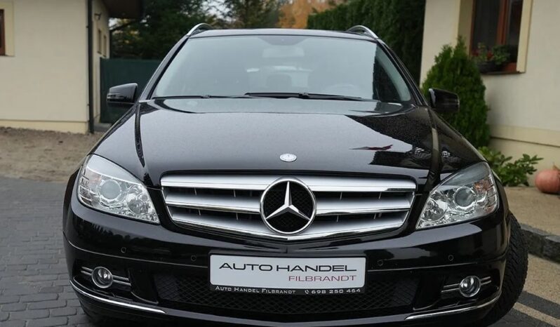 Mercedes-Benz Klasa C 180 T CGI Automatik BlueEFFICIENCY Avantgarde full