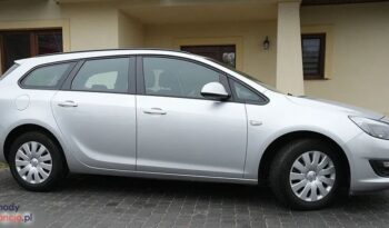Opel Astra 1.6 Sports Tourer full