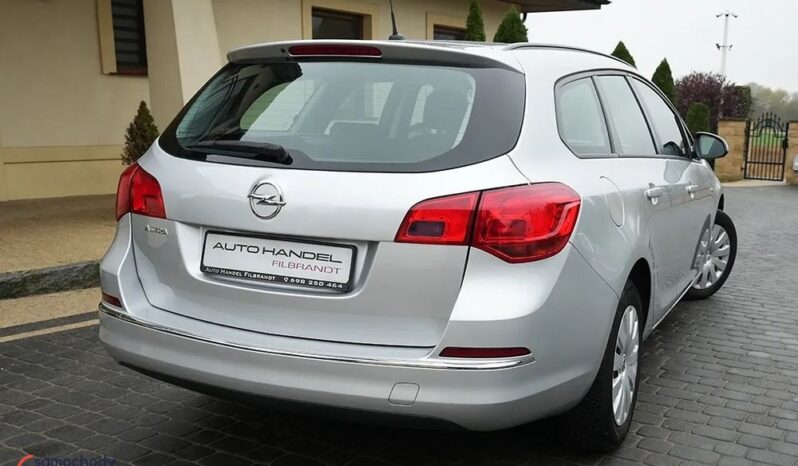 Opel Astra 1.6 Sports Tourer full