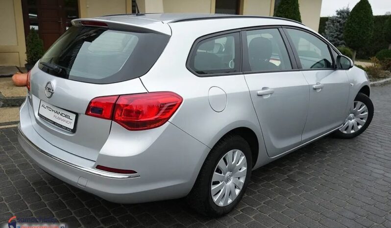 Opel Astra 1.6 Sports Tourer full