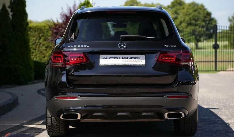 Mercedes-Benz GLC 300 e 4Matic 9G-TRONIC full