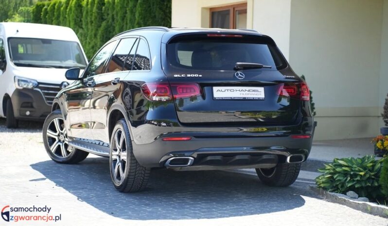 Mercedes-Benz GLC 300 e 4Matic 9G-TRONIC full