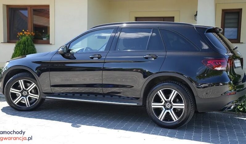 Mercedes-Benz GLC 300 e 4Matic 9G-TRONIC full